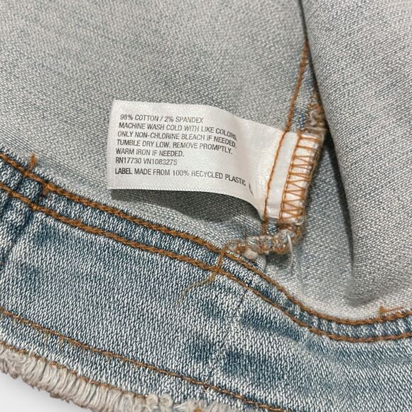 Ava Viv Jean Vest Jacket Womens 1X Button Down Denim Plus Size Distressed - Picture 5 of 5
